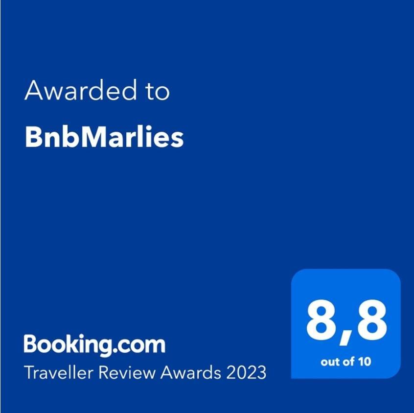 Bnbmarlies Oirsbeek ภายนอก รูปภาพ