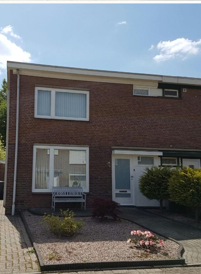 Bnbmarlies Oirsbeek ภายนอก รูปภาพ